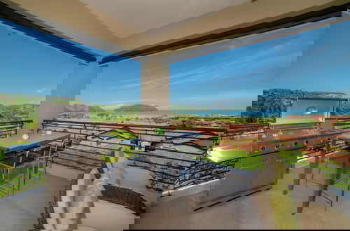 Photo 1 - Miramar 2D -3 Bedr 3 Bath Ocean View