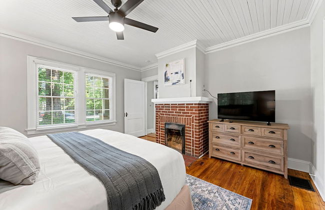 Beautiful Home in Historic Downtown Norcross - Photo 12
