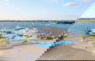 Foto 2 - Bayshore Bliss- Cozy Space Pool Views