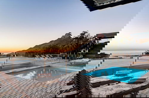 Photo 65 - Perfect Family Holiday Villa in Camps Bay Spindrift
