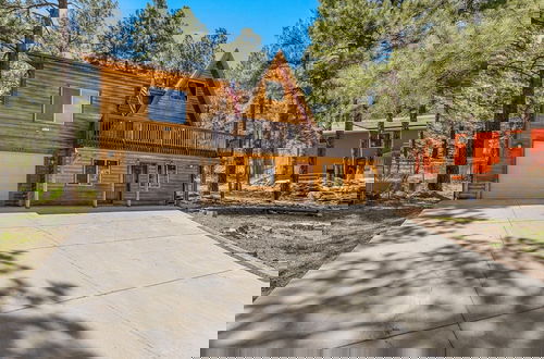 Photo 53 - Spacious A-frame Pines Cabin 12 Beds Loft Game Room