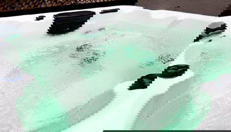 Foto 1 - The Leeds Gathering - Hot Tub - EV Charging
