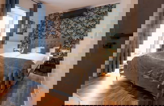 Photo 3 - Urban Design Suites