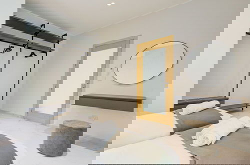 Foto 8 - Mayfair by Premier Suites MT