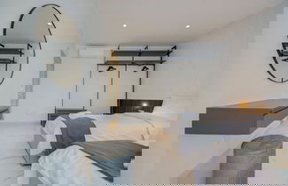 Foto 3 - Mayfair by Premier Suites MT