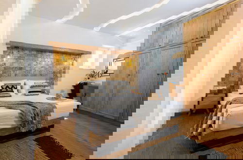 Photo 4 - Velonis Villas