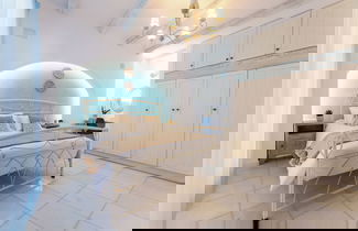 Photo 2 - Velonis Villas