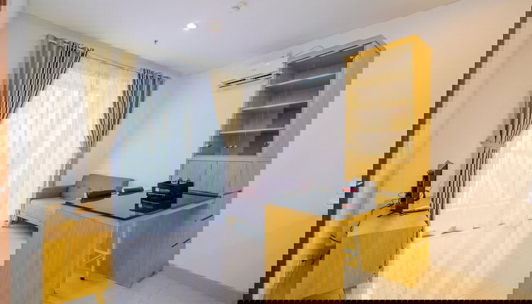 Foto 1 - Comfort 1Br At Ciputra World 2 Apartment