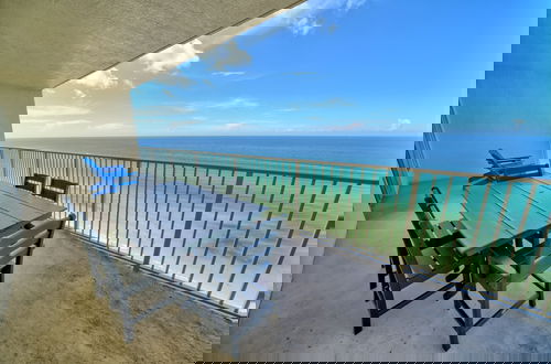 Foto 36 - Wondrous Condo with Beach Access and Poolside Beach - Unit 2103 by RedAwning