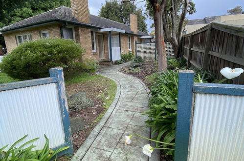 Photo 21 - Mitcham train station 2 bedrooms unit