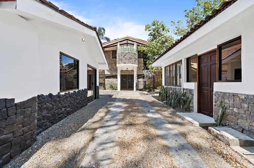 Photo 32 - Playa Potrero - Beachfront Villa big Private Pool Bella Catalina