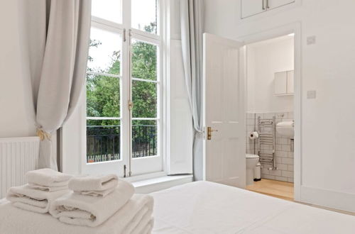 Photo 2 - Elegant 1 Bedroom Apartment in Brixton