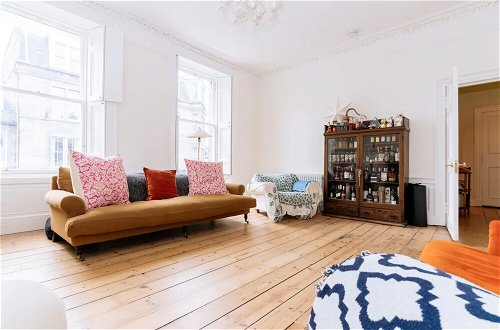 Foto 11 - Bright and Cosy 2 Bedroom Flat in Trendy Leith