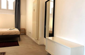 Foto 3 - Inviting 2-bed Apartment in Milano