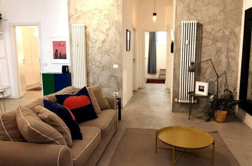 Foto 1 - Inviting 2-bed Apartment in Milano