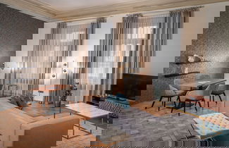 Foto 1 - Golden Angel Suites by Adrez Living