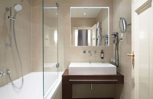 Golden Angel Suites by Adrez Living - Foto 60