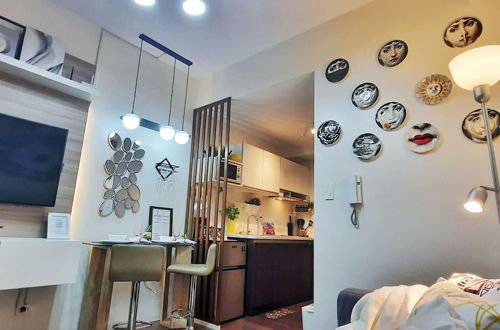 Photo 33 - Stylish&homey1-br Apartment in Makati