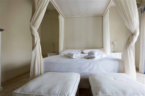 Foto 13 - 7 Bedrooms Luxury Colonial Villa Complete New 2017