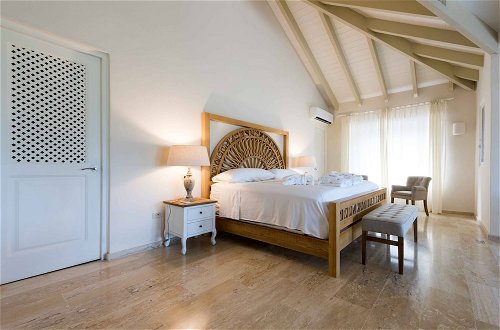 Foto 5 - 7 Bedrooms Luxury Colonial Villa Complete New 2017