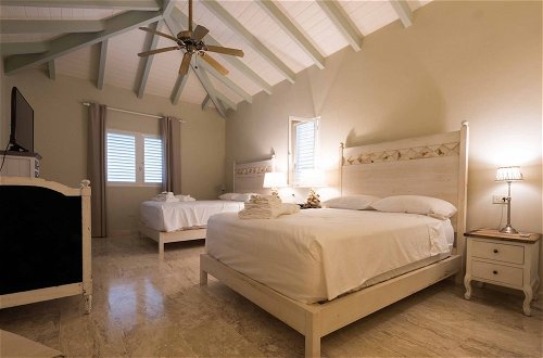 Foto 14 - 7 Bedrooms Luxury Colonial Villa Complete New 2017