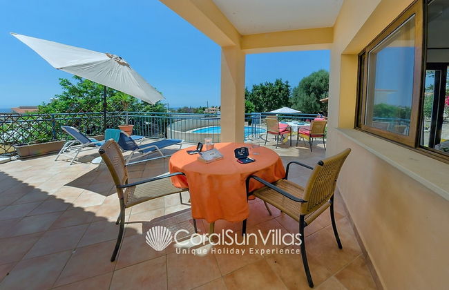 Large Pool & Garden, Billiard, Peaceful Area, Near to the Sea, Coral Bay Paphos - Photo 70
