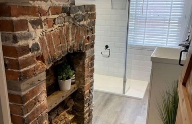 2 Bed Grade 2 - Dates Back to 1500's - Foto 15