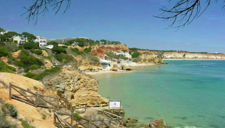 Photo 1 - Albufeira 1 Bedroom Apartment 5 min From Falesia Beach and Close to Center! J