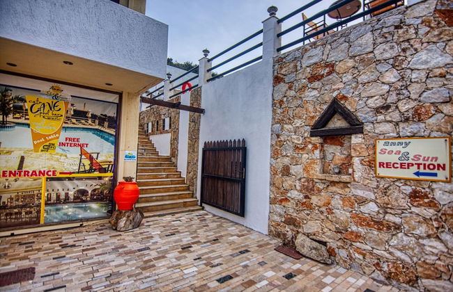 Anny Sea and Sun Apartments - Photo 48