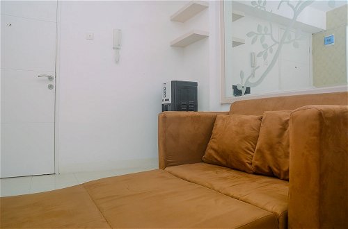 Photo 9 - Fully Furnished 2BR Bassura City Apartment with Mall View