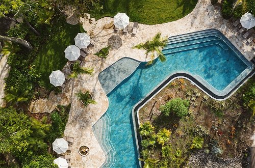 Foto 12 - Luxury Beachfront Villa with private pool at Nantipa