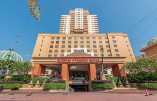 Photo 1 - Sunway Pyramid Resort Suites by Ray&Jo