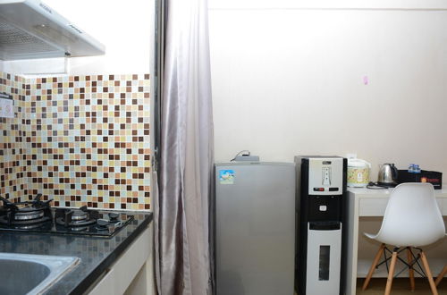 Photo 5 - Minimalist 1Br At Kebagusan City Apartment