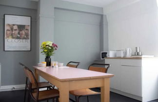 Foto 3 - Trendy 1 Bedroom Apartment in Kings Cross