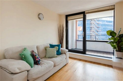 Foto 14 - Vivid Apartment in Central London
