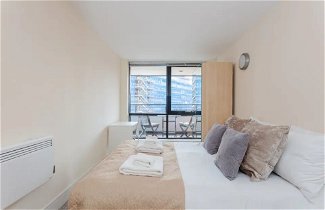 Foto 1 - Vivid Apartment in Central London