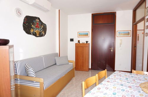 Photo 4 - Lovely one Bedroom Flat in Porto Santa Margherita