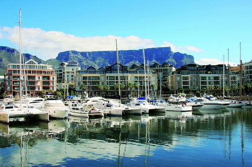 Foto 8 - One Bedroom Apartment - Fully Equipped Waterfront Based, V&a Marina Residential