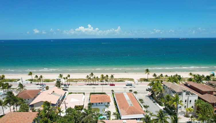 Photo 1 - Casa Bermuda by Avantstay Right Across the Street From Fort Lauderdale Beach