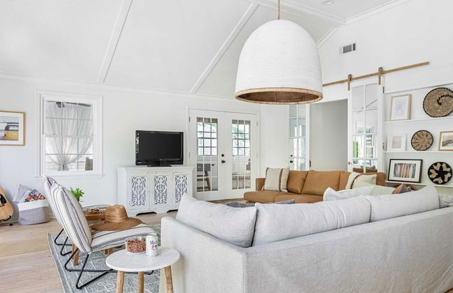 Cast Away by Avantstay Stunning Modern Home Near Beach w/ Two Kitchens - Foto 6