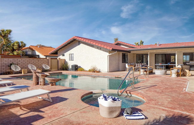 Lava Rocks by Avantstay Gorgeous Desert Haven w/ Pool, Hot Tub, Fire Pit & Ping Pong! - Foto 27