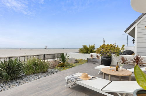 Photo 21 - Shoreline by Avantstay Spectacular Beachfront Home w/ Fire Pit, Spa & Pool Table