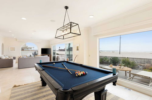 Photo 16 - Shoreline by Avantstay Spectacular Beachfront Home w/ Fire Pit, Spa & Pool Table