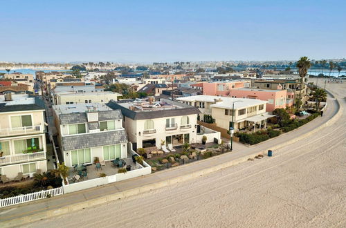 Photo 37 - Shoreline by Avantstay Spectacular Beachfront Home w/ Fire Pit, Spa & Pool Table