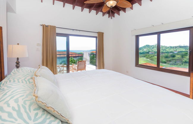 1111 Pearl Court at Pristine Bay - Photo 9