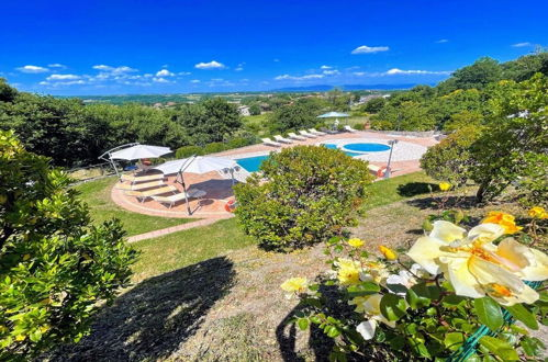 Photo 1 - Exclusive Villa in Montefiascone -pool and Jacuzzi