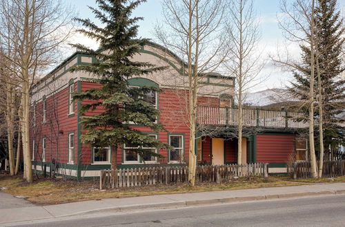 Foto 26 - Holly by Avantstay In the Heart of Breckenridge w/ Hot Tub, Game Room & Roof Top Patio