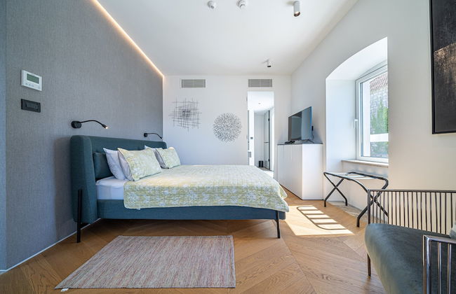 Villa Lastva is a Five Star Seafront Luxury Villa With Privite Pool - Foto 4