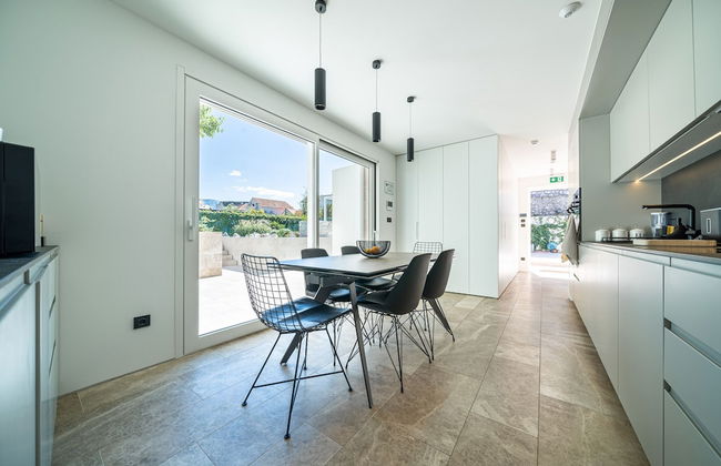 Villa Lastva is a Five Star Seafront Luxury Villa With Privite Pool - Foto 13