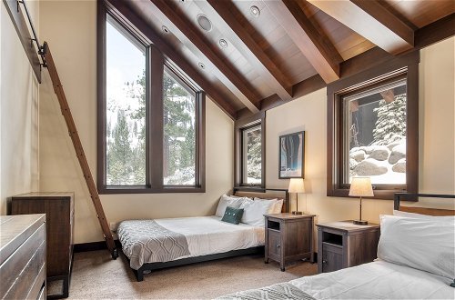 Photo 8 - Bronson by Avantstay Luxurious Home On The Slopes